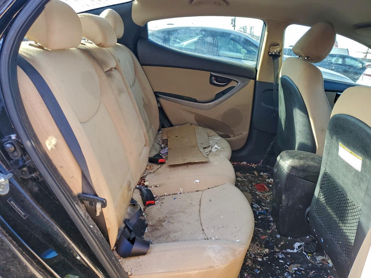 2013 HYUNDAI ELANTRA GLS photo 19