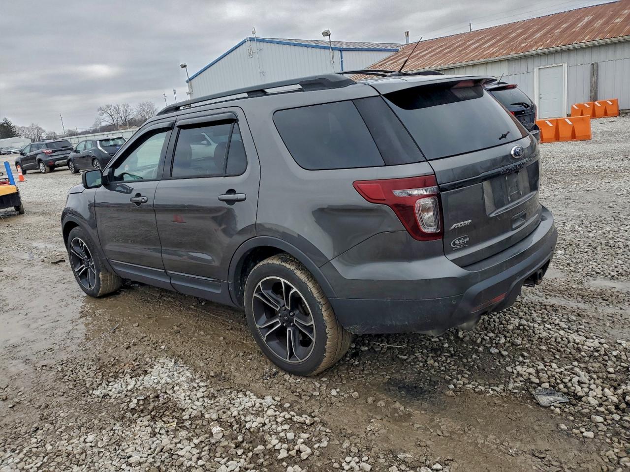 2015 FORD EXPLORER SPORT photo 2