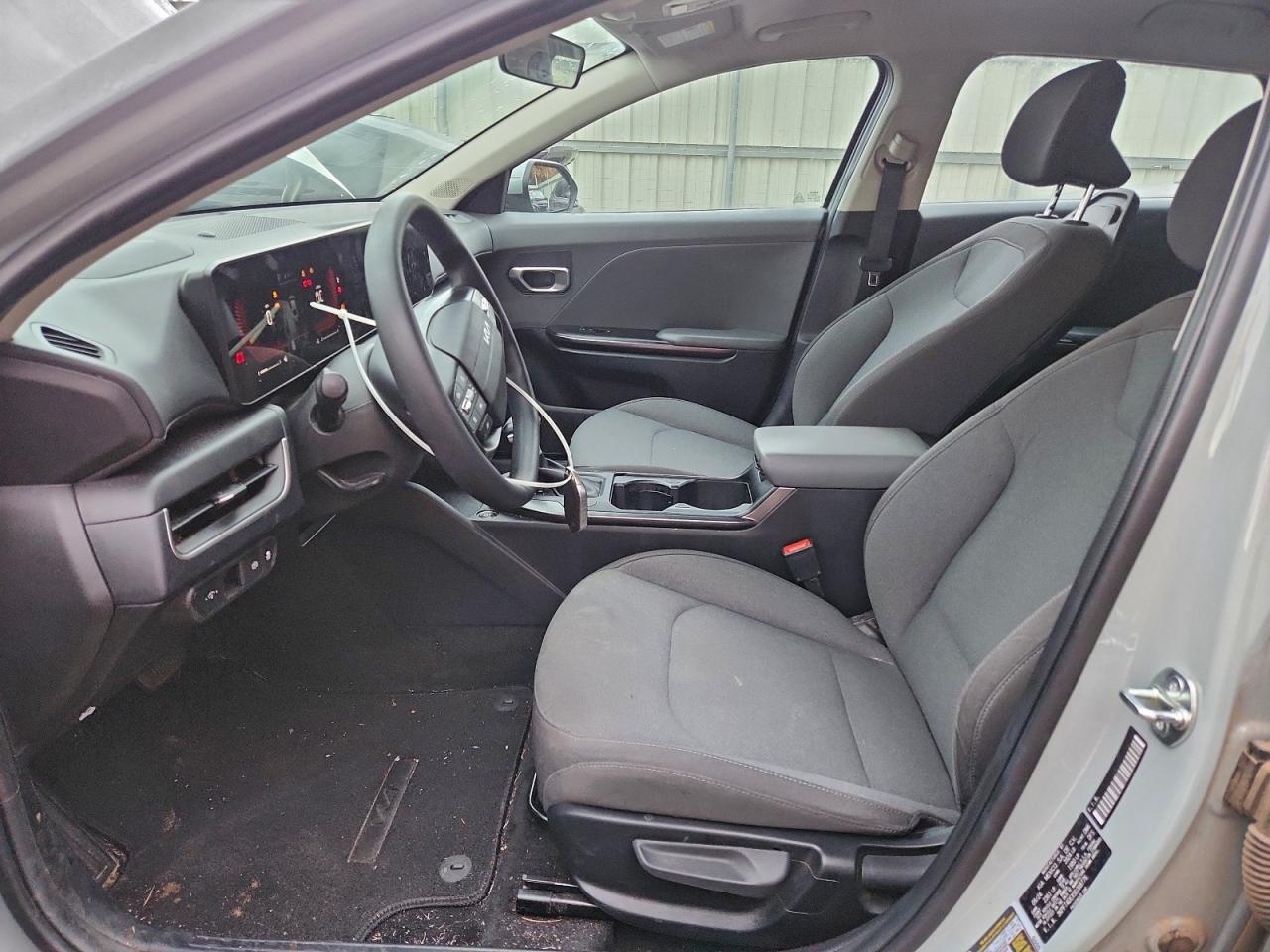 2025 KIA K4 LX photo 7