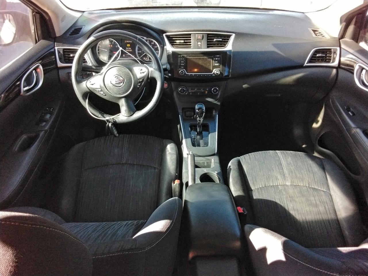 2016 NISSAN SENTRA S photo 8