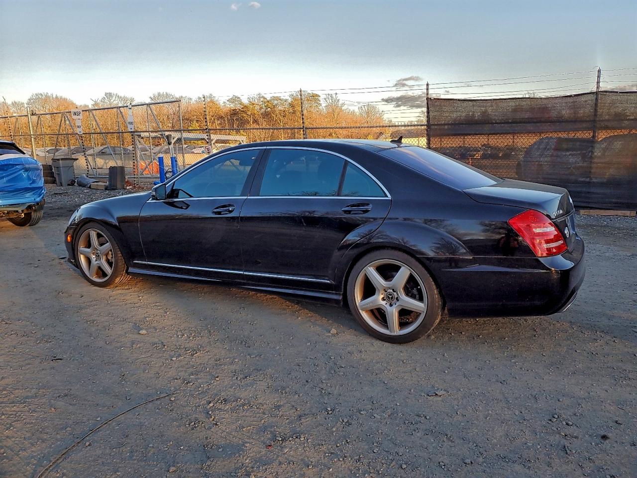2011 MERCEDES-BENZ S 550 photo 2