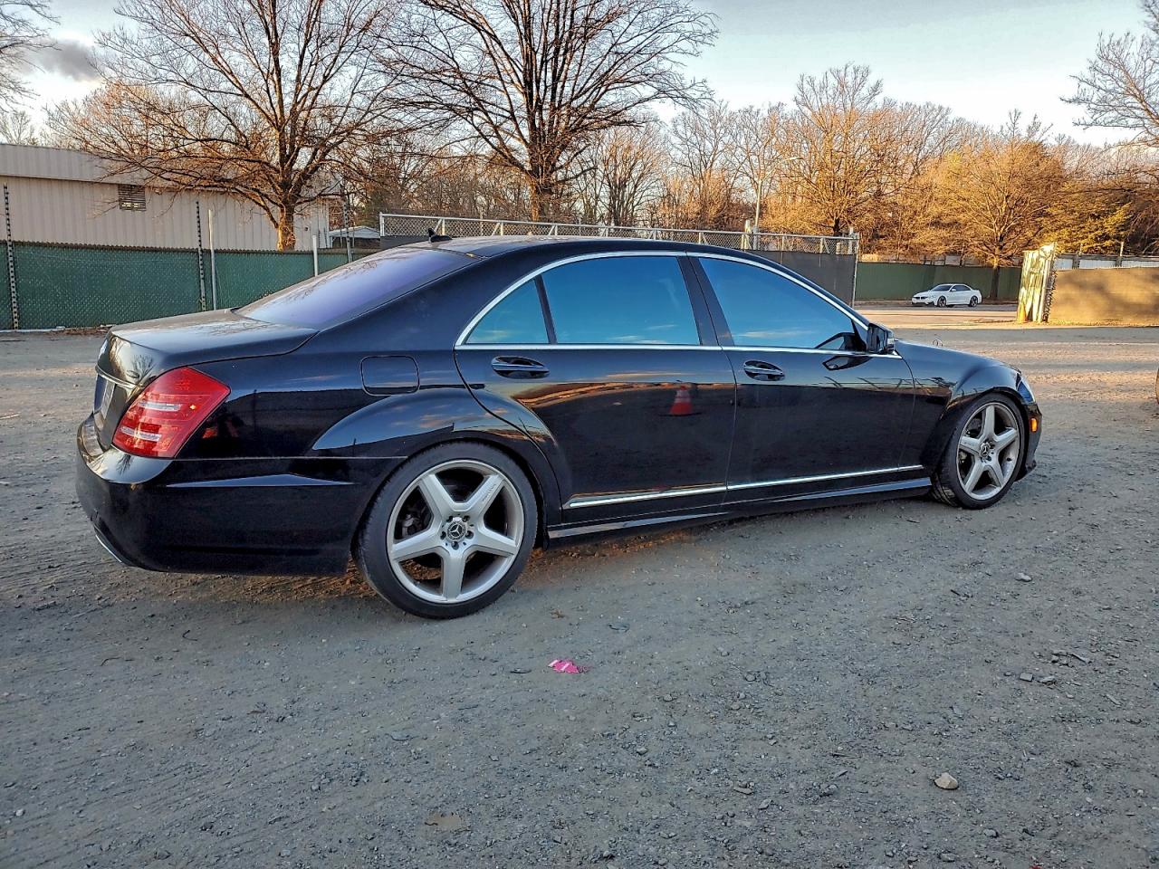 2011 MERCEDES-BENZ S 550 photo 3