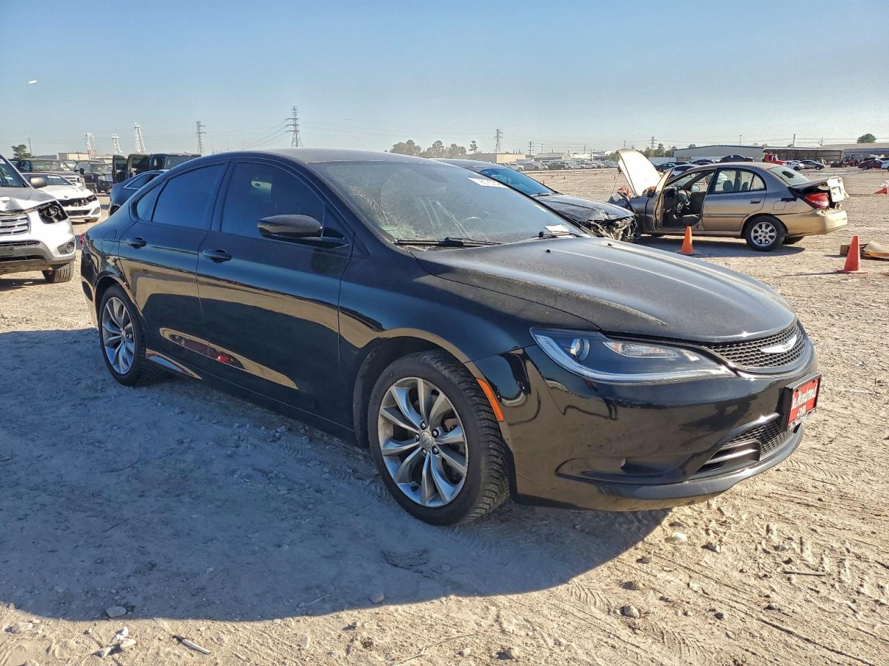 2016 CHRYSLER 200 S photo 4