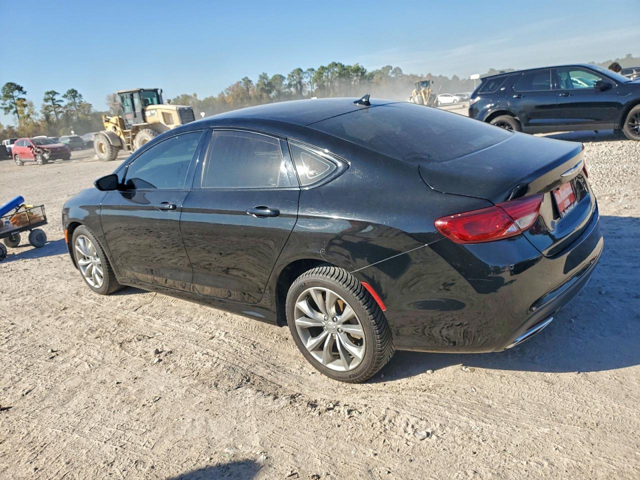 2016 CHRYSLER 200 S photo 2