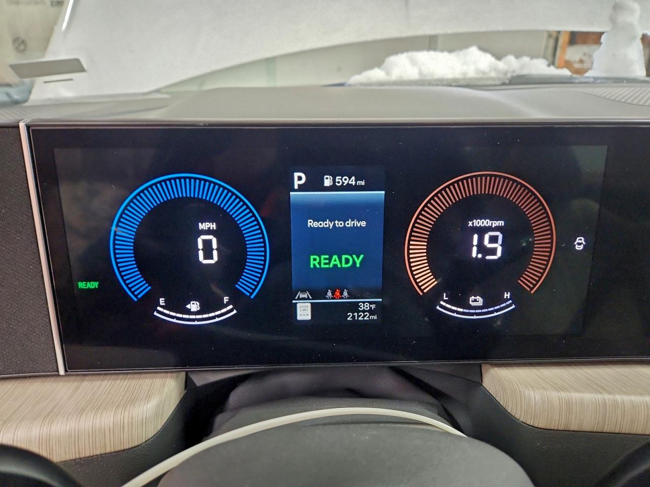 2026 HYUNDAI SONATA HYBRID photo 9