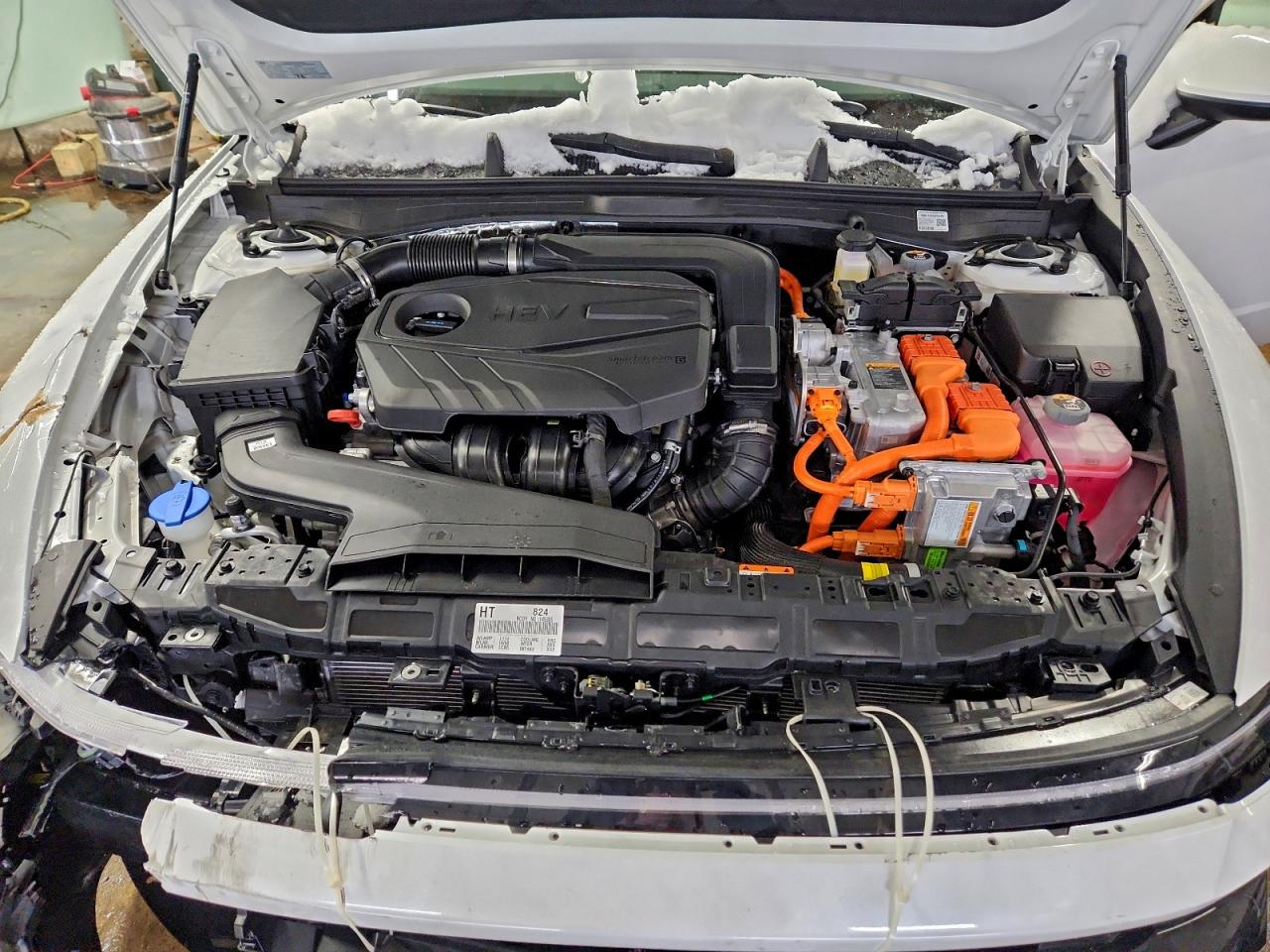 2026 HYUNDAI SONATA HYBRID photo 11