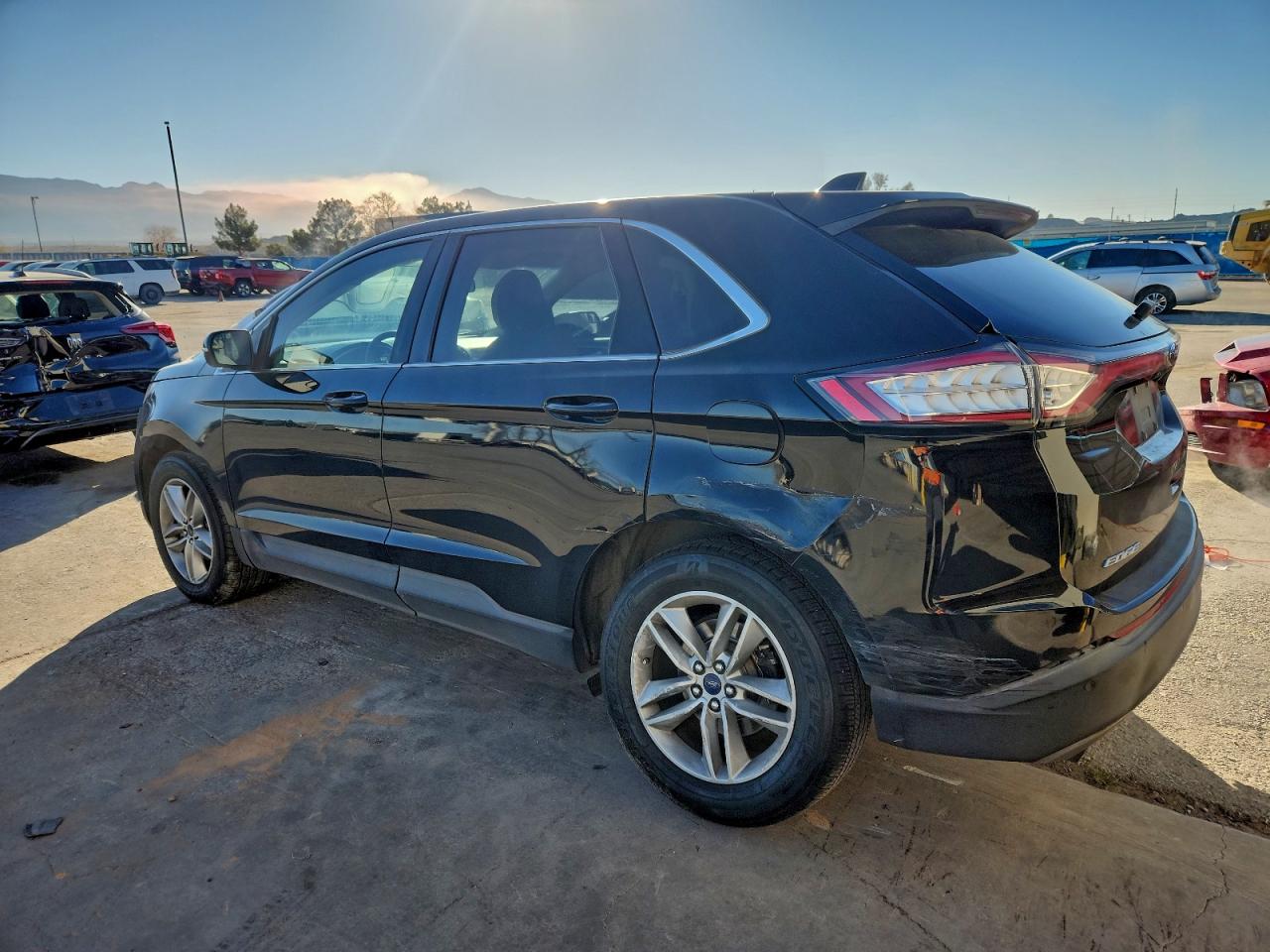 2017 FORD EDGE SEL photo 2