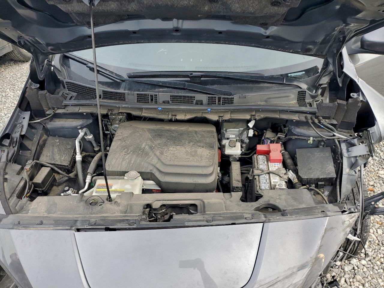2024 NISSAN LEAF S photo 11