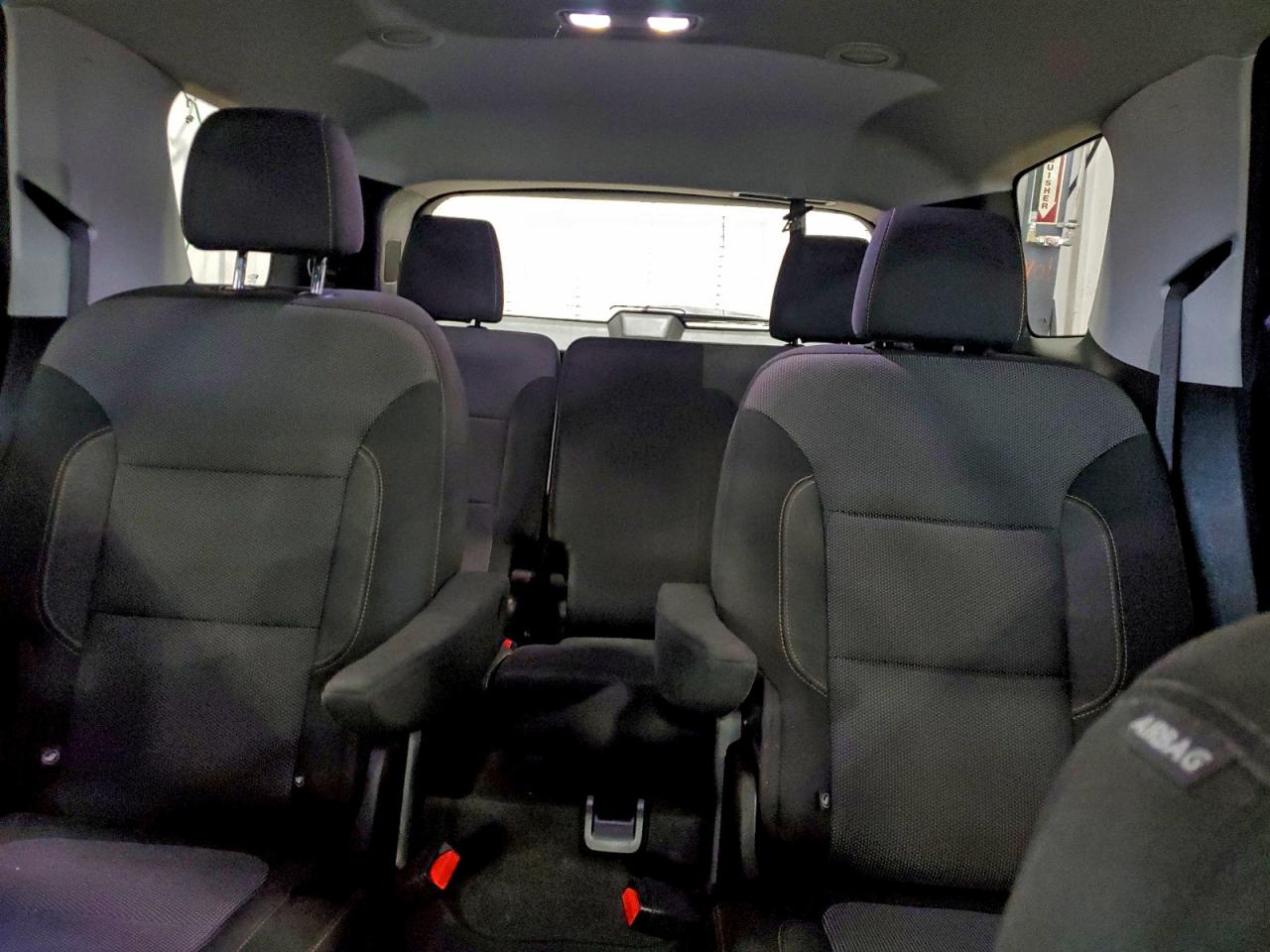 2019 CHEVROLET TRAVERSE LT photo 10