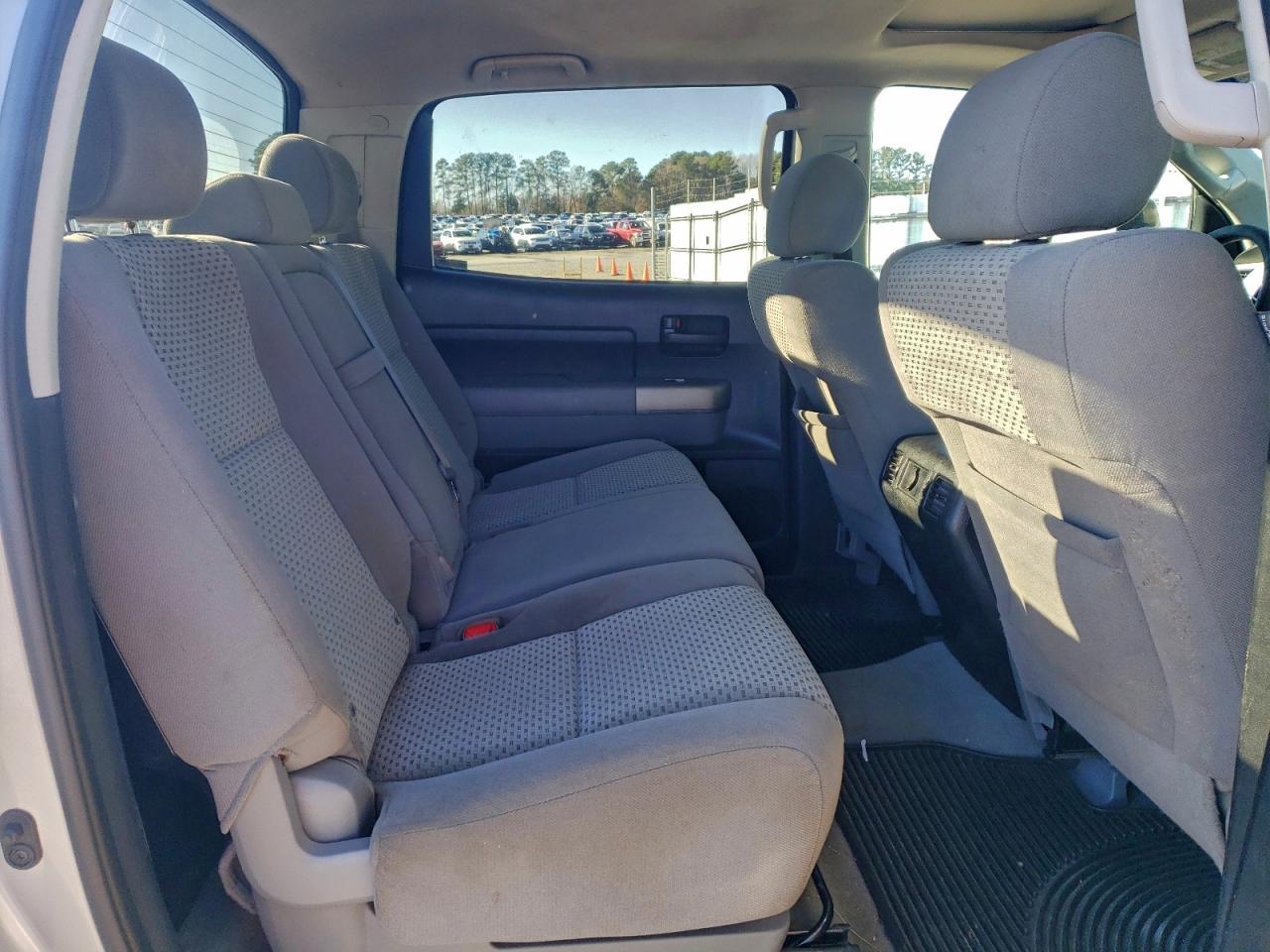 2007 TOYOTA TUNDRA CREWMAX SR5 photo 10