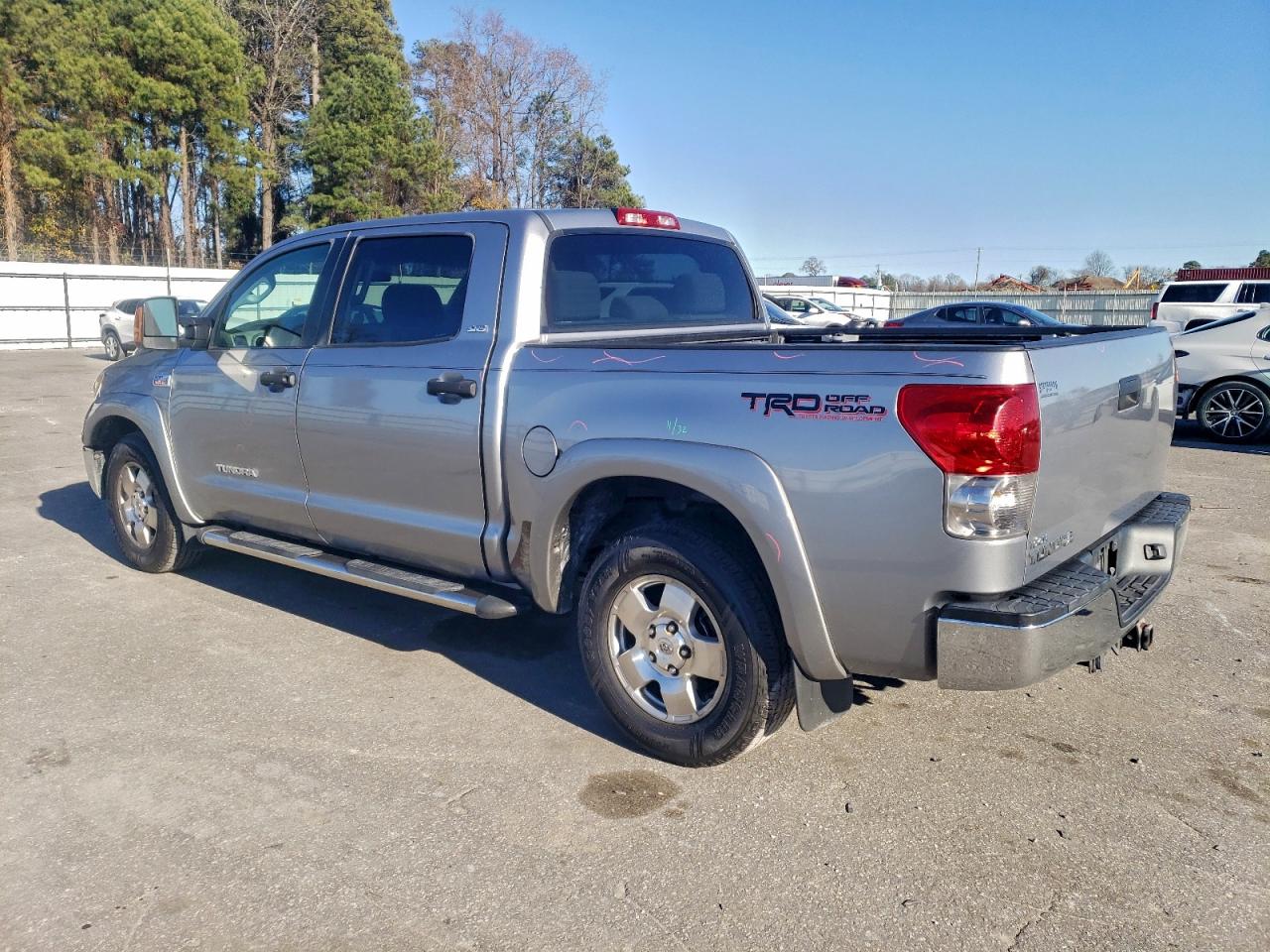 2007 TOYOTA TUNDRA CREWMAX SR5 photo 2