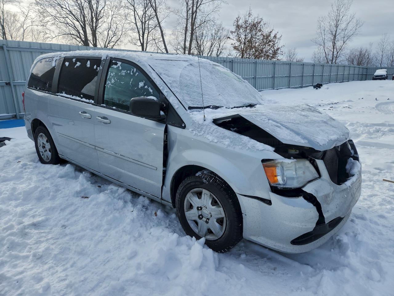 2012 DODGE GRAND CARAVAN SE photo 4