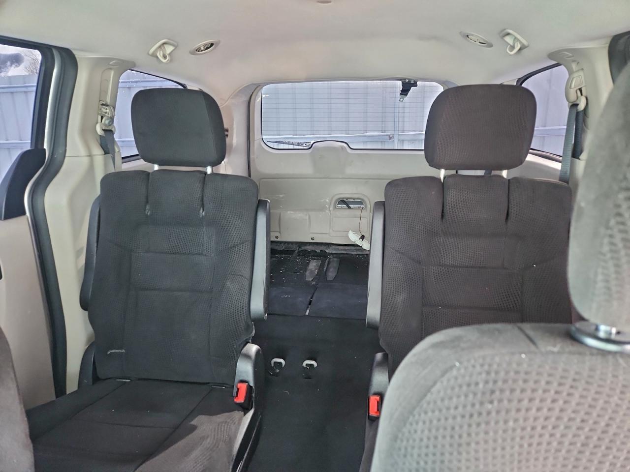 2012 DODGE GRAND CARAVAN SE photo 10