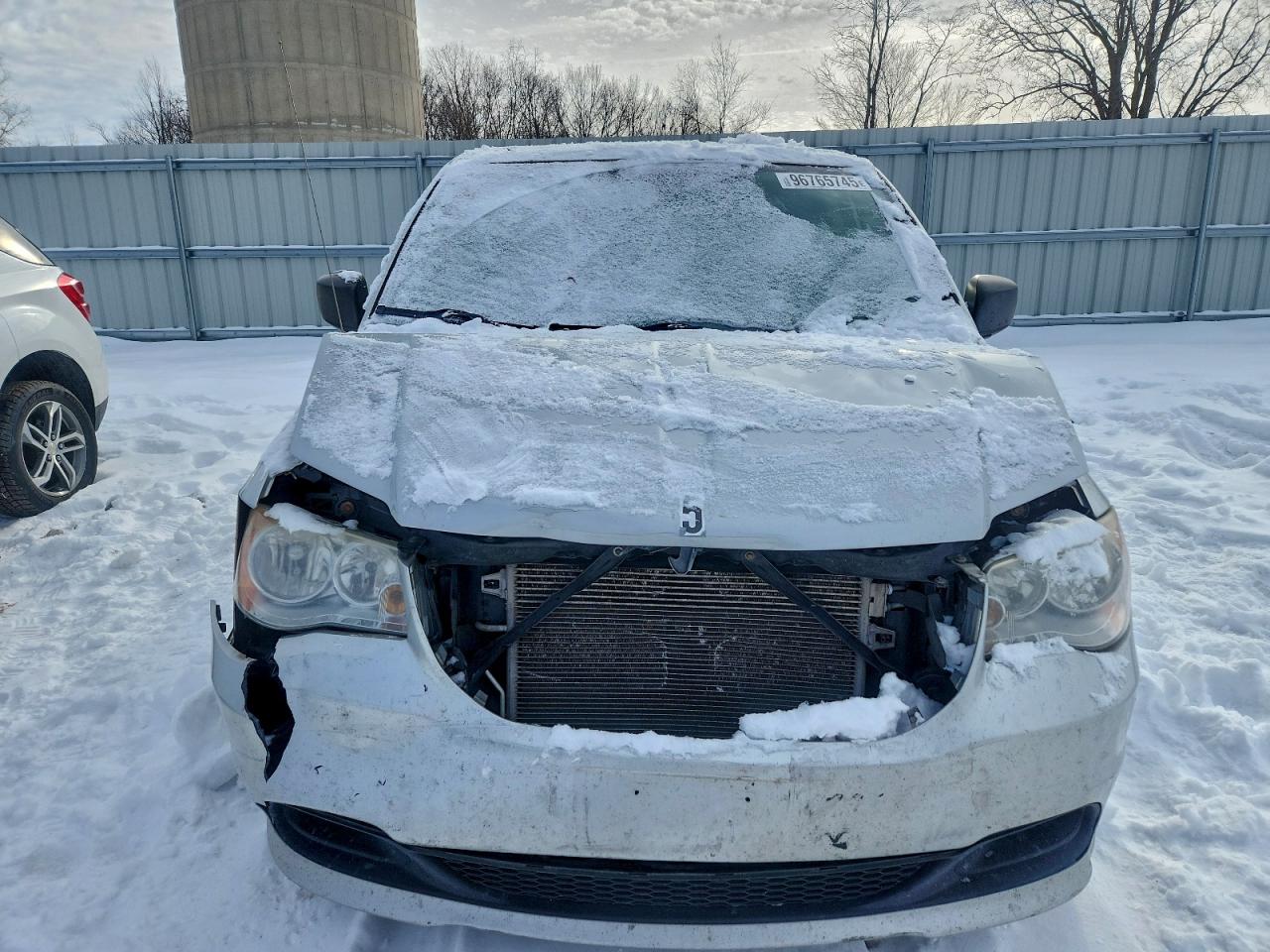 2012 DODGE GRAND CARAVAN SE photo 5