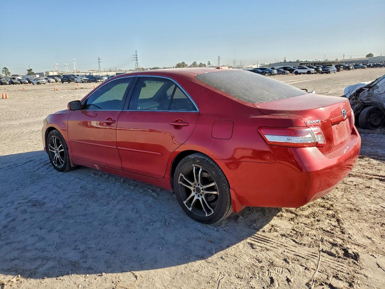 2010 TOYOTA CAMRY BASE photo 2