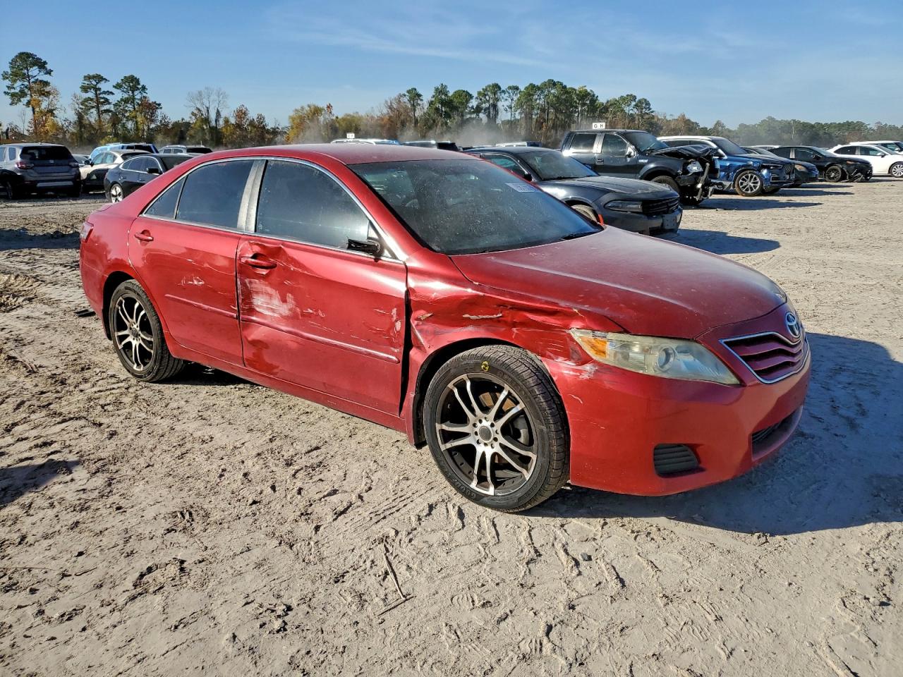 2010 TOYOTA CAMRY BASE photo 4