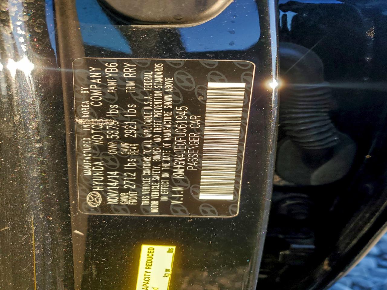 2015 HYUNDAI GENESIS 3.8L photo 12