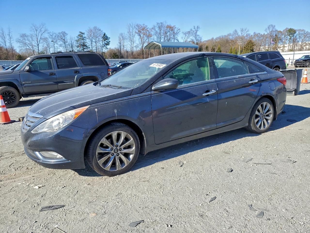 2011 HYUNDAI SONATA
