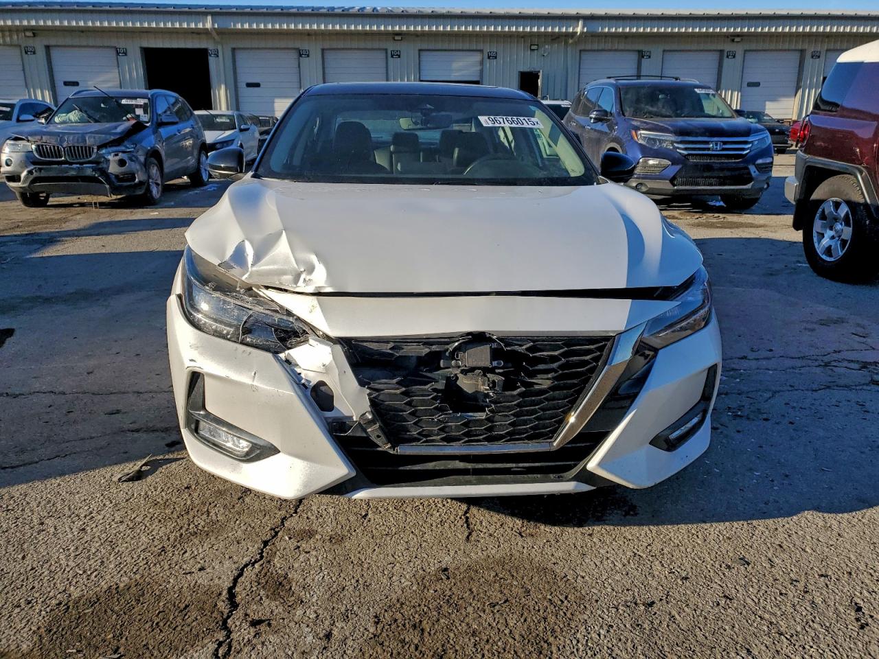 2023 NISSAN SENTRA SR photo 5