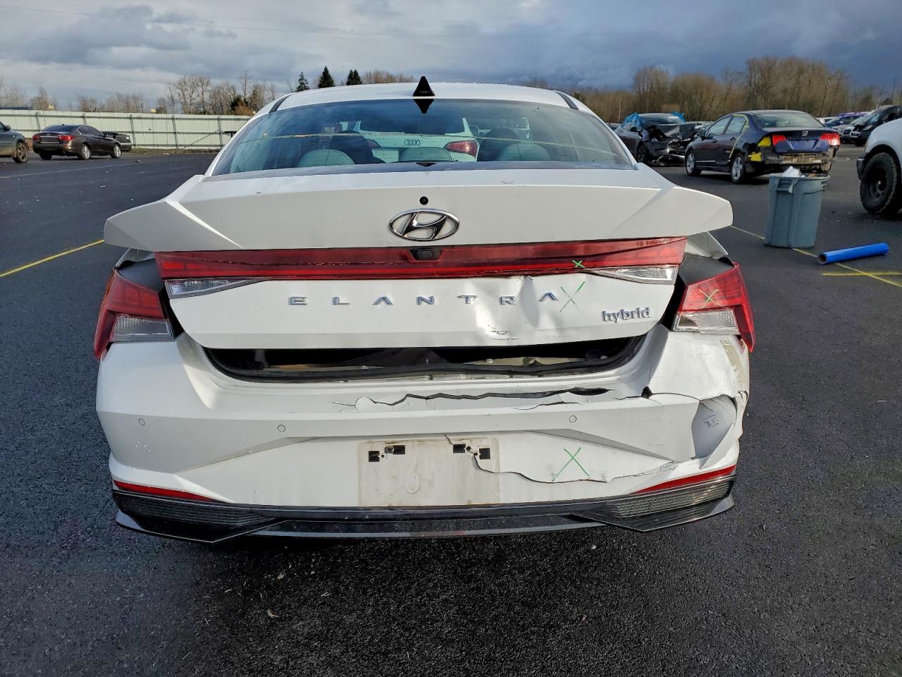 2023 HYUNDAI ELANTRA LIMITED photo 6