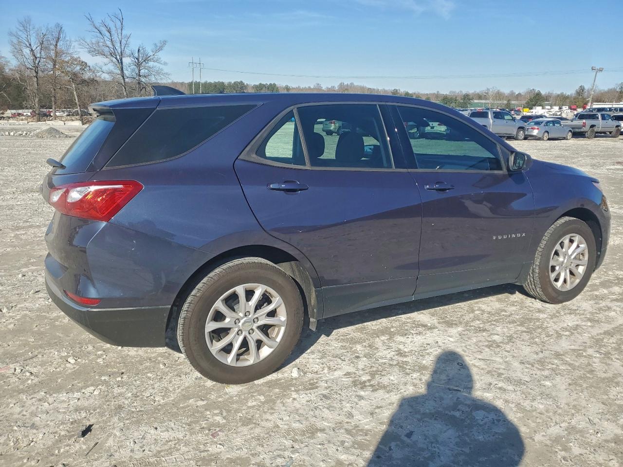 2018 CHEVROLET EQUINOX LS photo 3