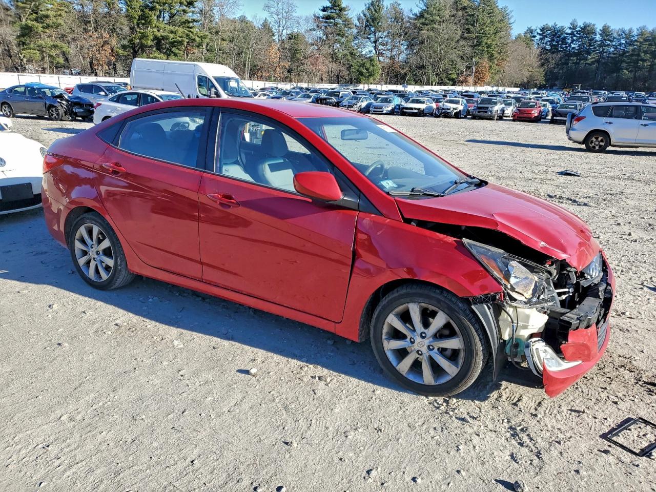2012 HYUNDAI ACCENT GLS photo 4
