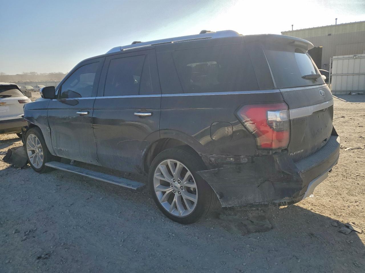 2019 FORD EXPEDITION PLATINUM photo 2