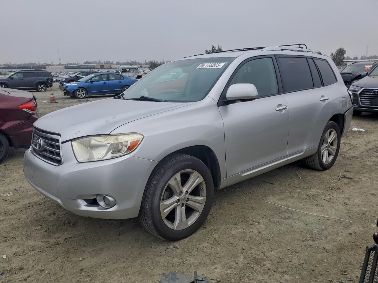 2010 TOYOTA HIGHLANDER