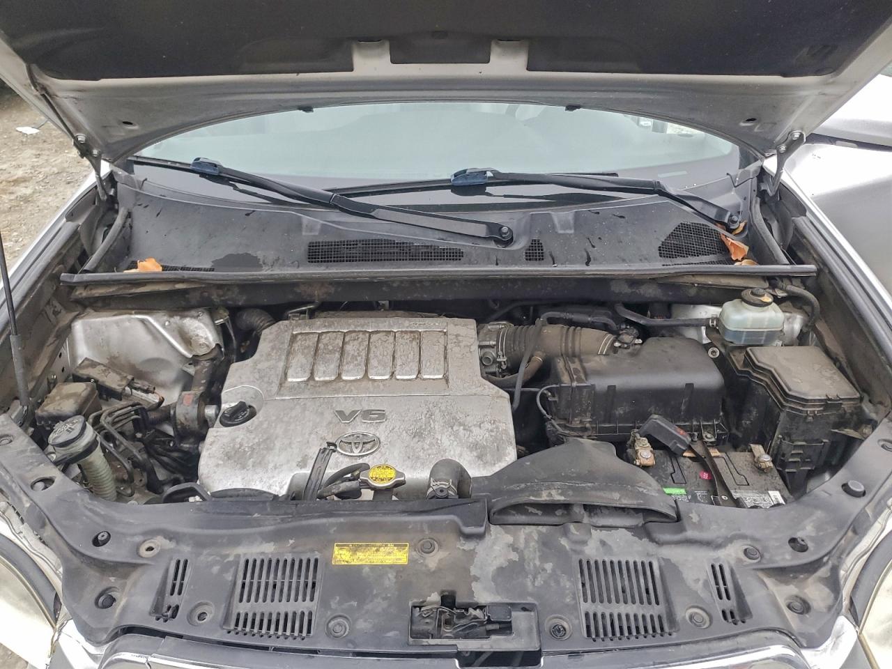 2010 TOYOTA HIGHLANDER LIMITED photo 12
