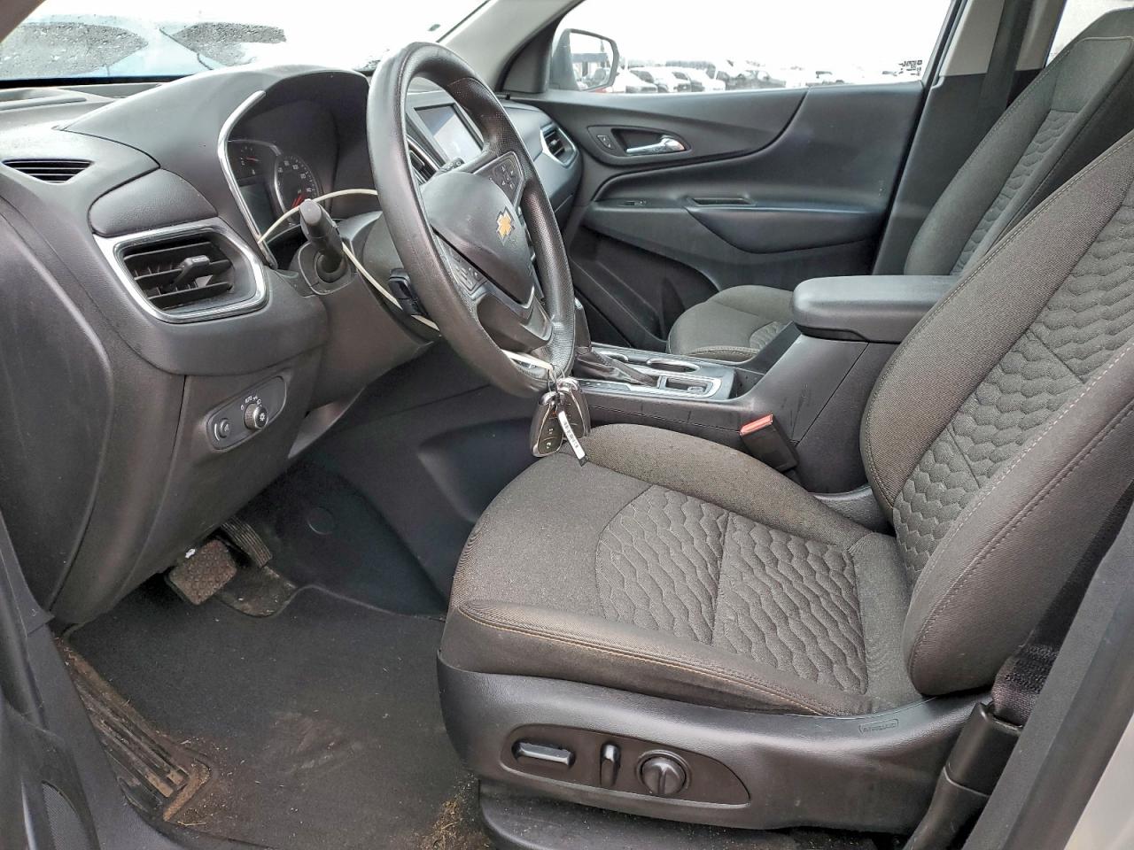 2020 CHEVROLET EQUINOX LT photo 7