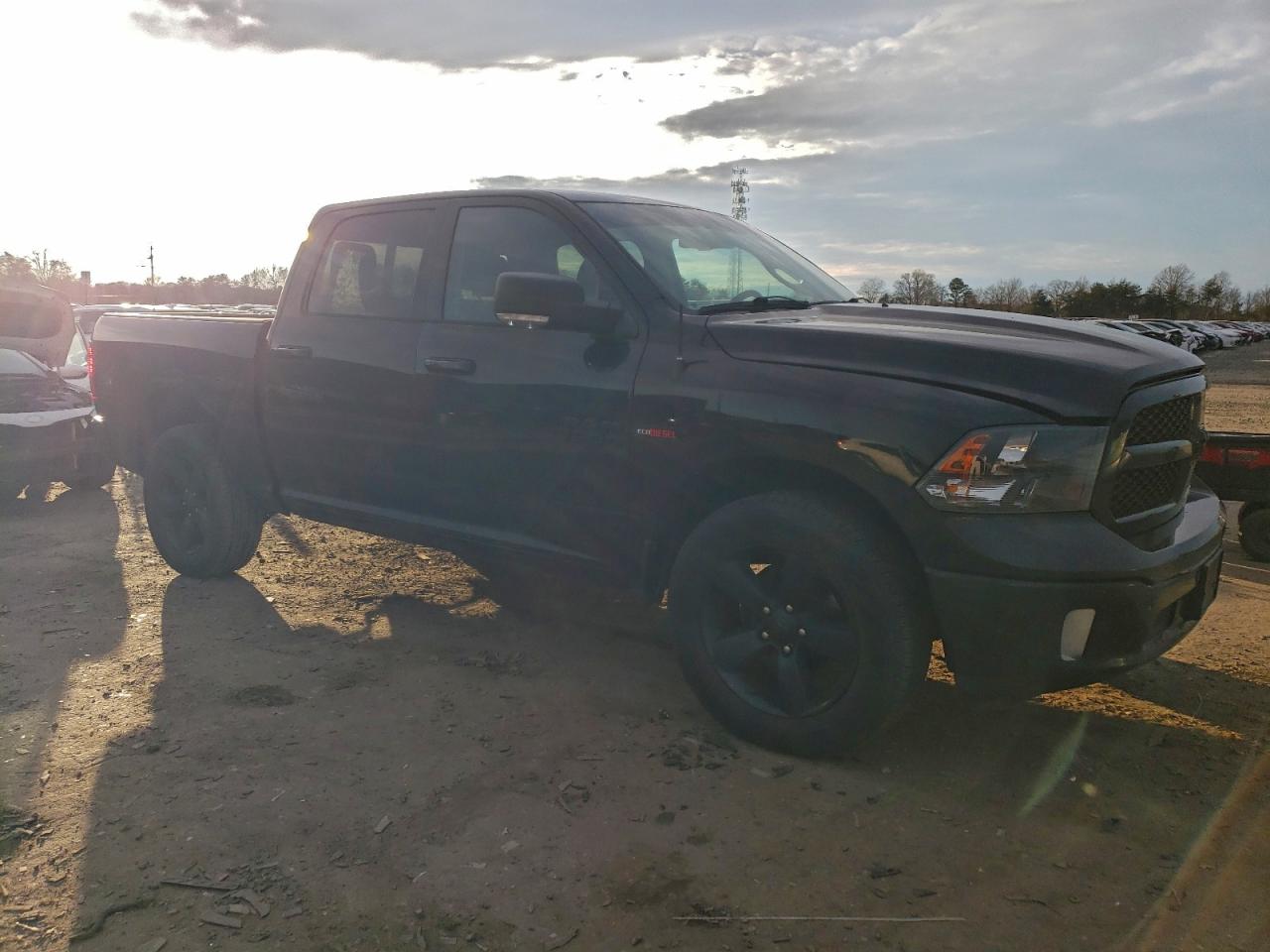 2018 RAM 1500 SLT photo 4