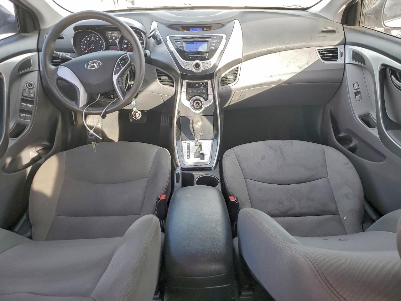 2013 HYUNDAI ELANTRA GLS photo 8