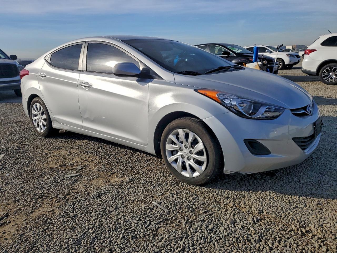 2013 HYUNDAI ELANTRA GLS photo 4