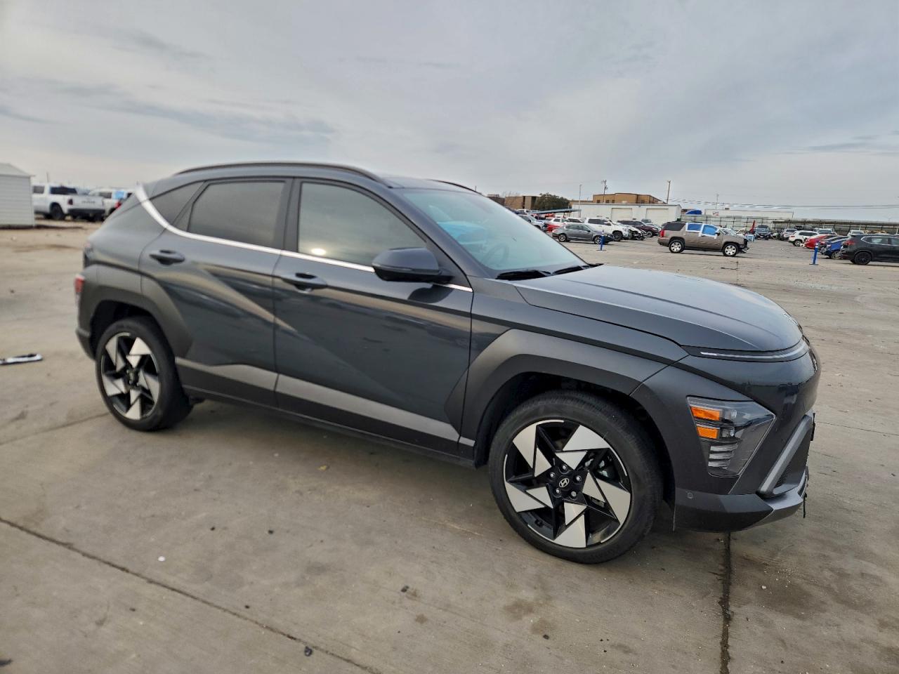 2024 HYUNDAI KONA LIMITED photo 4