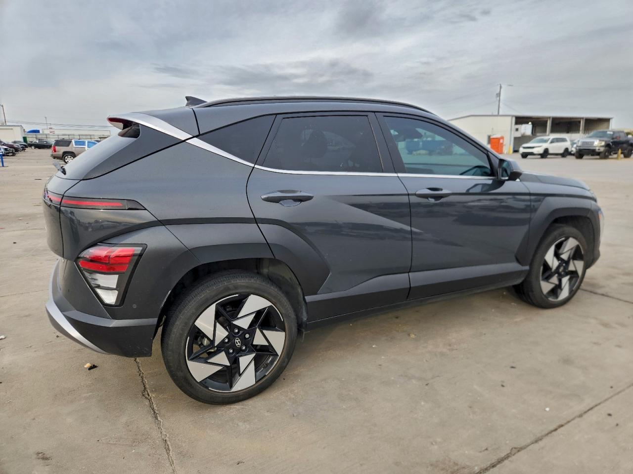 2024 HYUNDAI KONA LIMITED photo 3