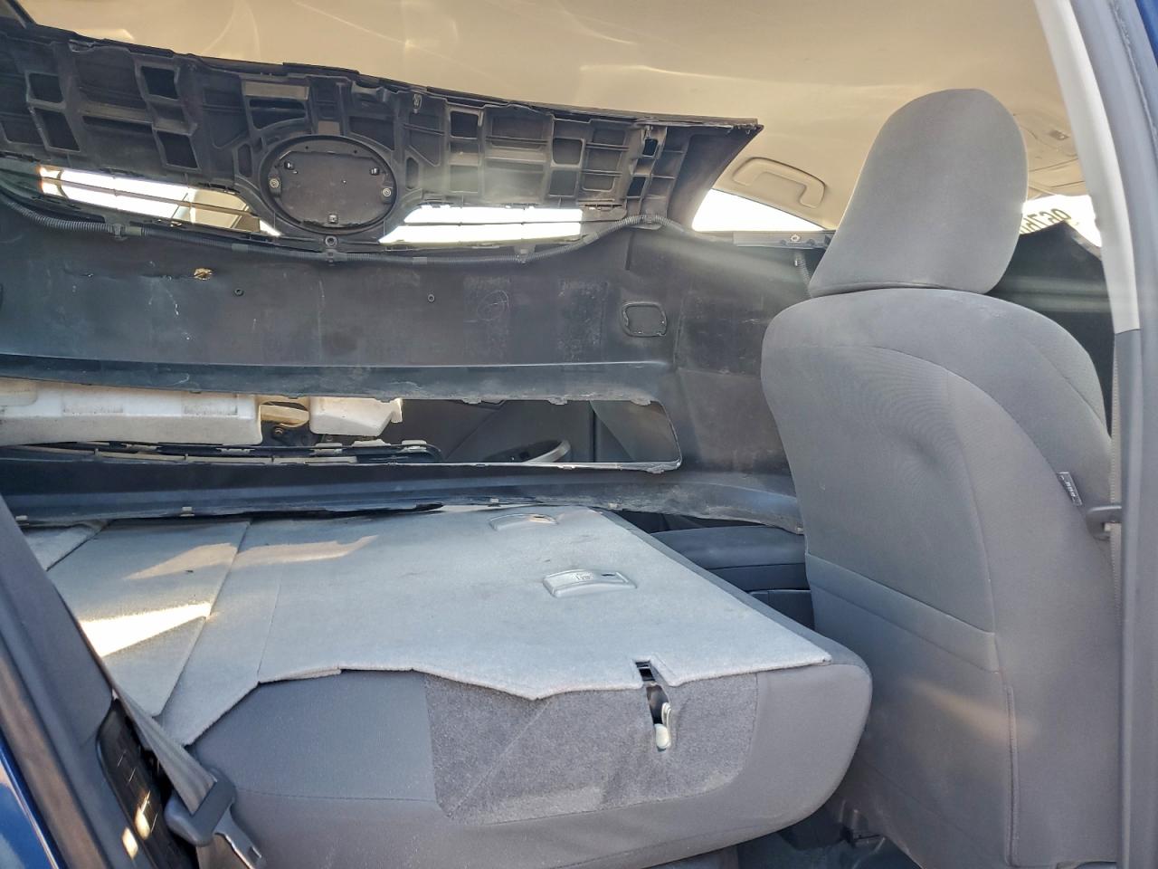 2010 TOYOTA PRIUS photo 10