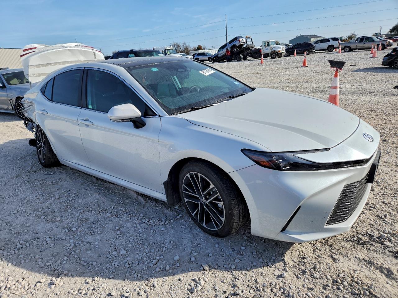 2025 TOYOTA CAMRY XSE photo 4