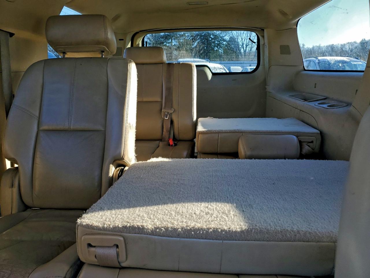 2007 CHEVROLET SUBURBAN K1500 photo 10