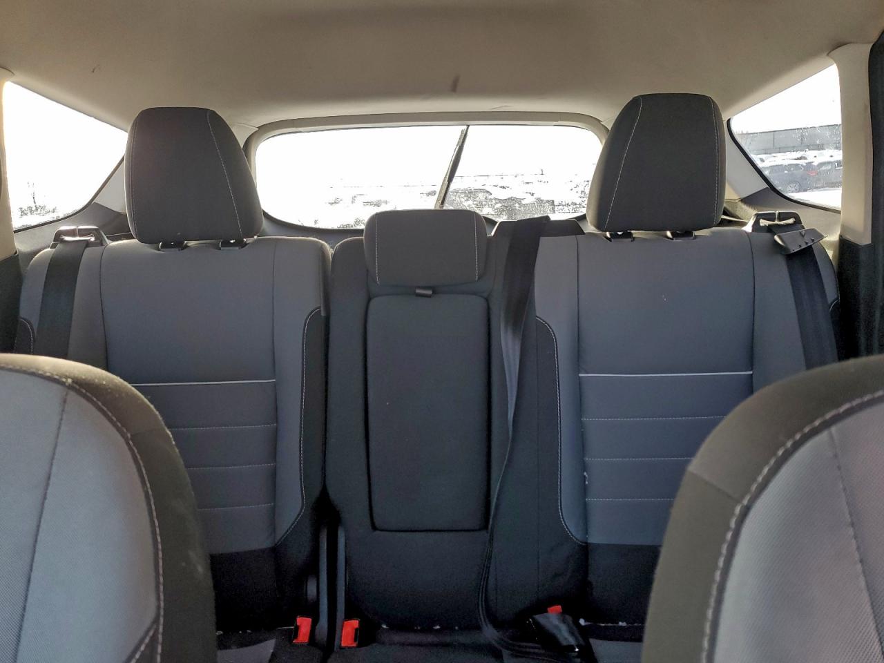 2015 FORD ESCAPE SE photo 10