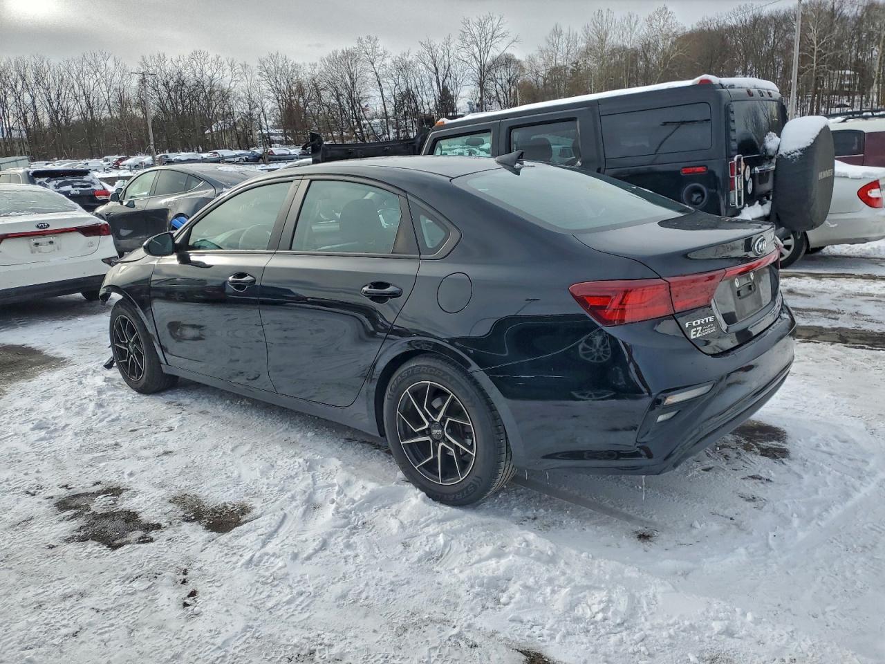 2021 KIA FORTE FE photo 2