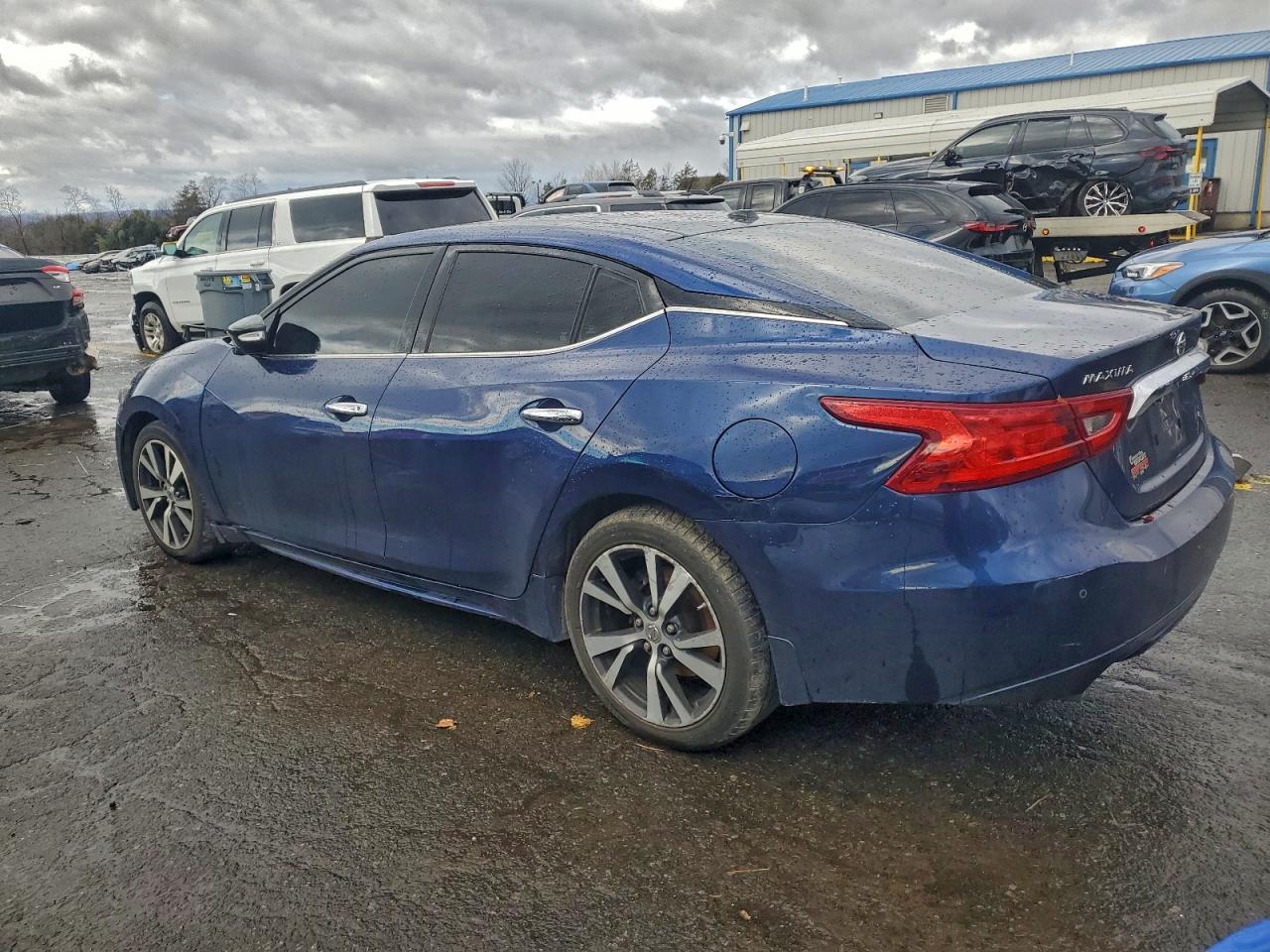 2017 NISSAN MAXIMA 3.5S photo 2