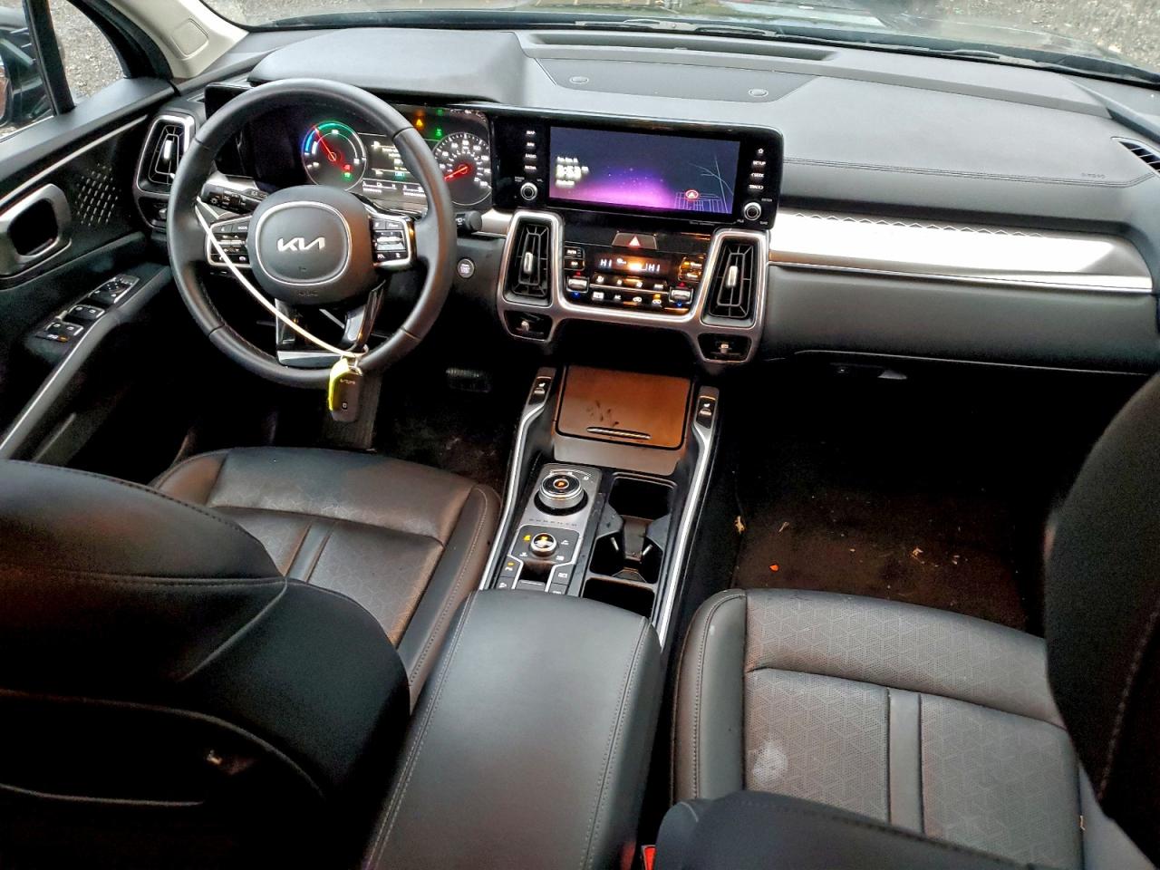 2024 KIA SORENTO EX photo 8