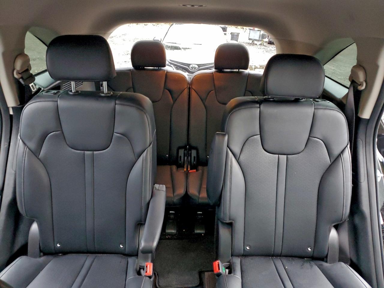 2024 KIA SORENTO EX photo 10