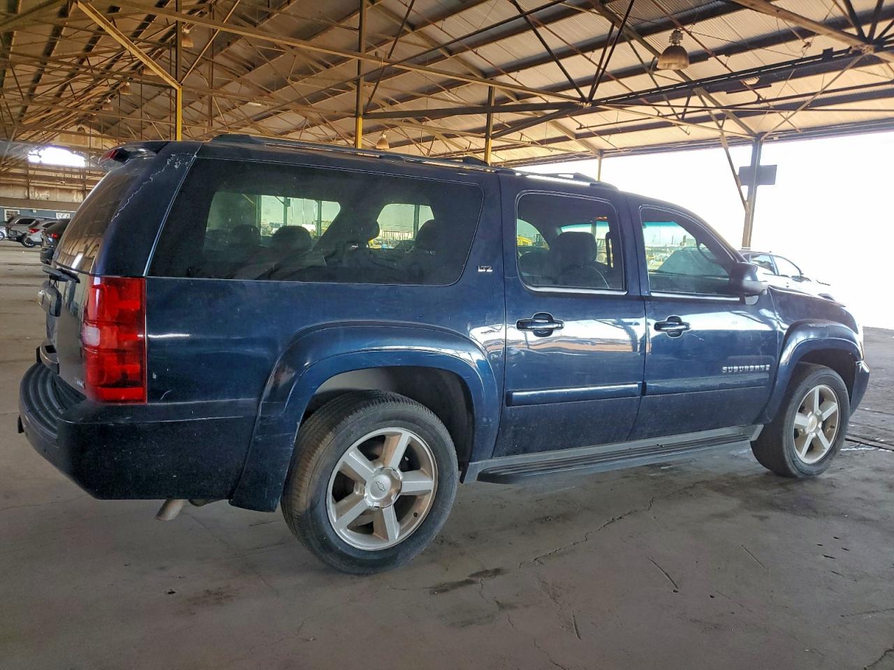2007 CHEVROLET SUBURBAN K1500 photo 3