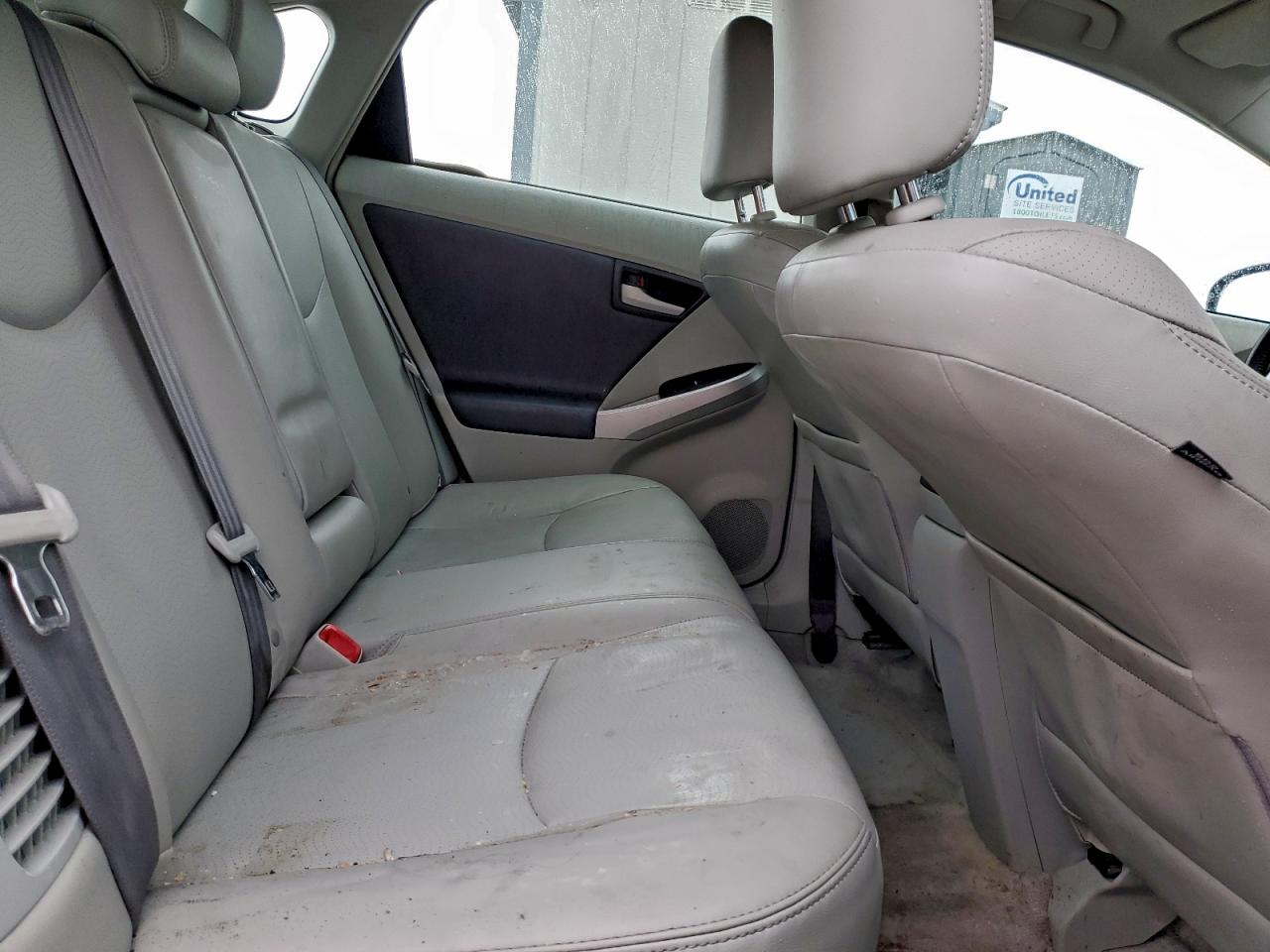 2010 TOYOTA PRIUS photo 10