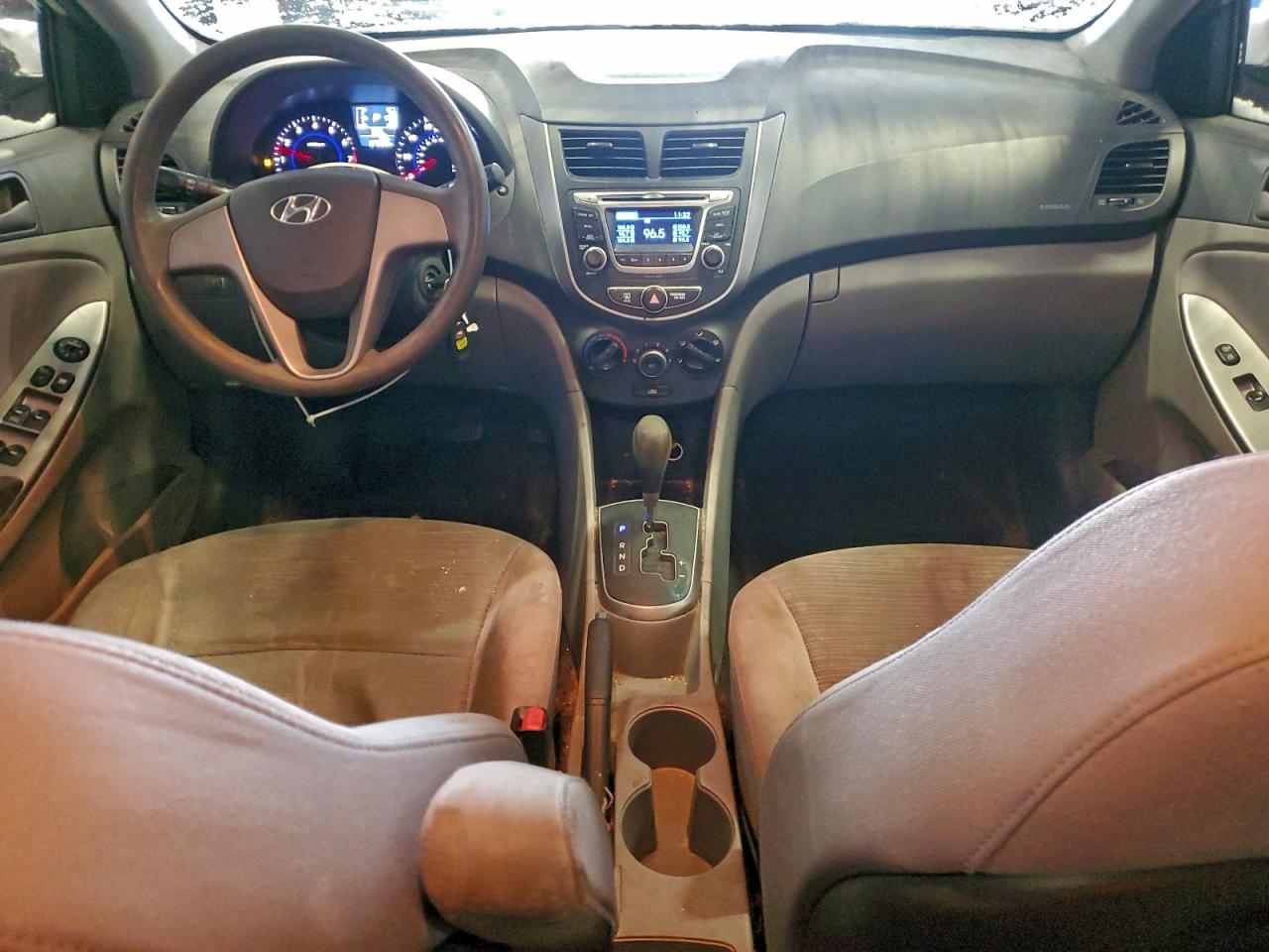 2015 HYUNDAI ACCENT GLS photo 8