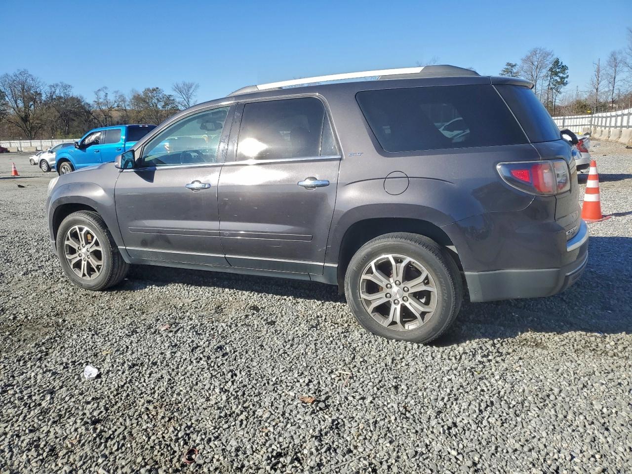 2014 GMC ACADIA SLT-1 photo 2
