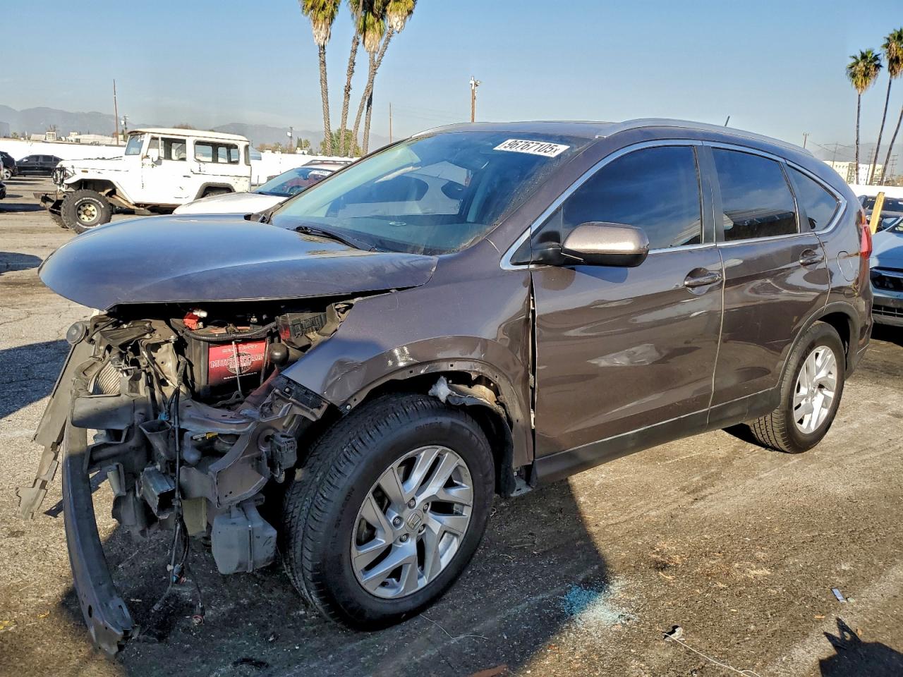 2016 HONDA CR-V EXL — FRONT END damage — photo 1