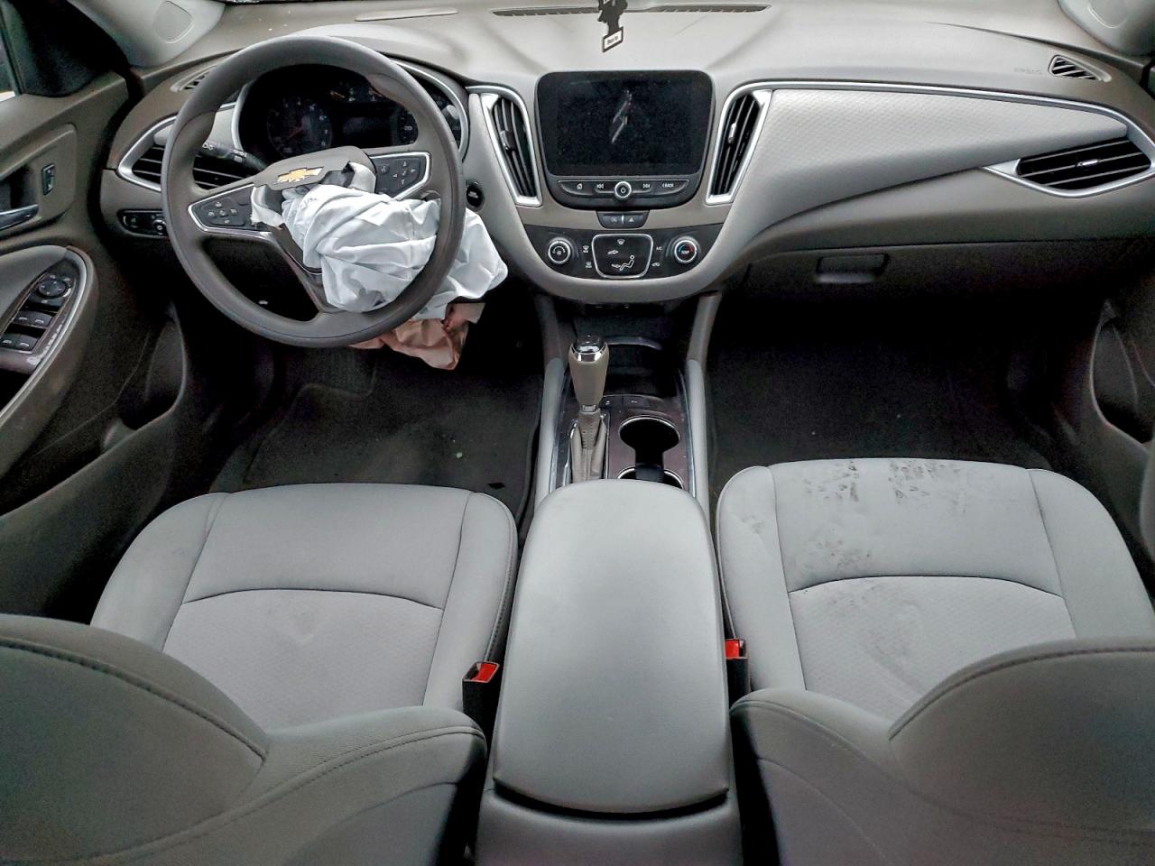 2020 CHEVROLET MALIBU LS photo 8