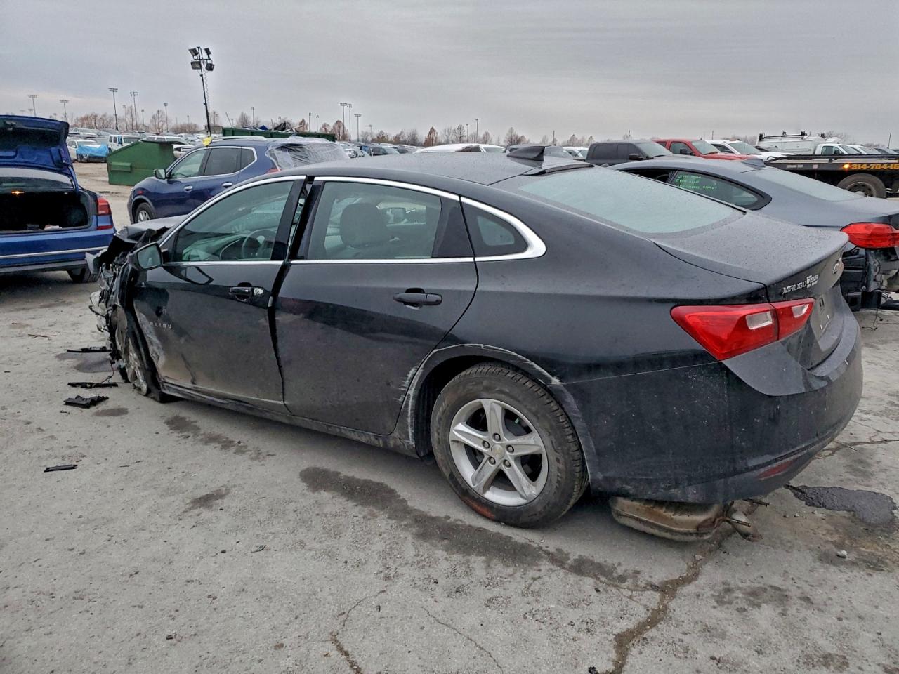 2020 CHEVROLET MALIBU LS photo 2